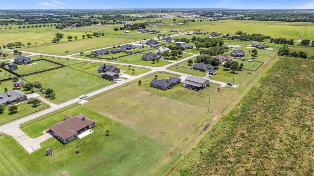 11718 Bisonte Street Needville, TX 77461