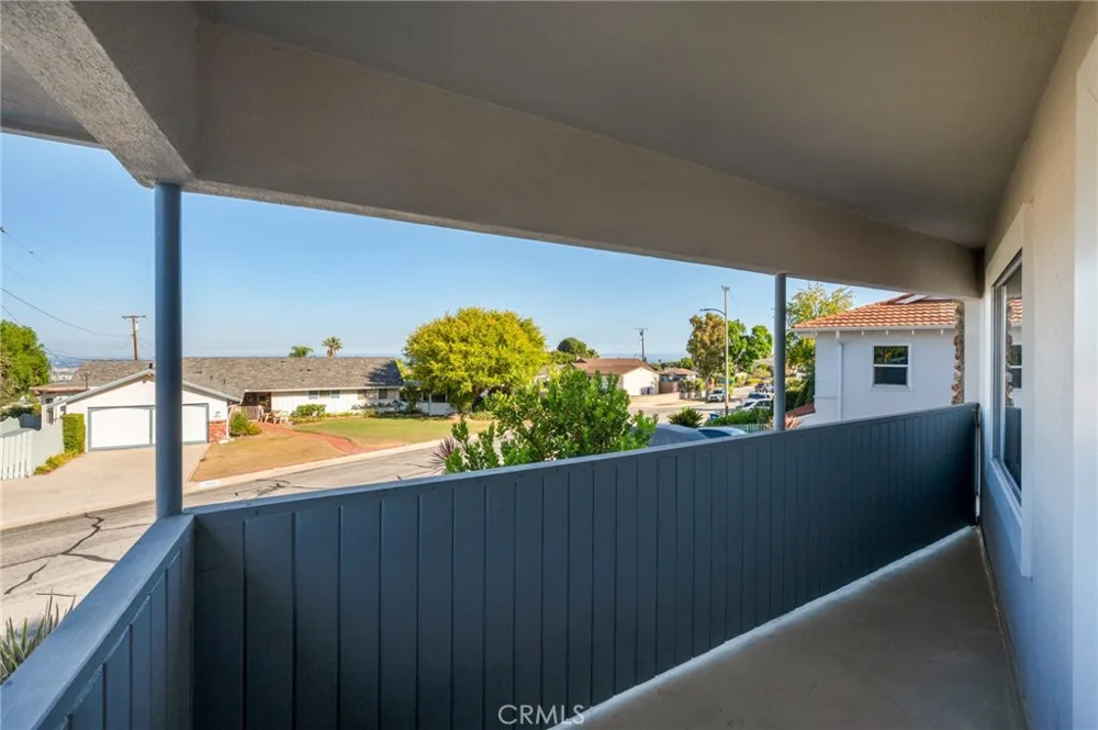 29417 Enrose Avenue Rancho Palos Verdes, CA 90275