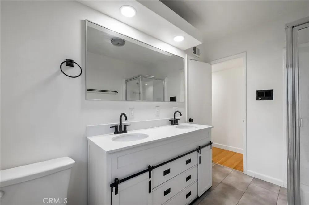29417 Enrose Avenue Rancho Palos Verdes, CA 90275