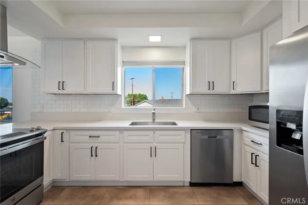 29417 Enrose Avenue Rancho Palos Verdes, CA 90275