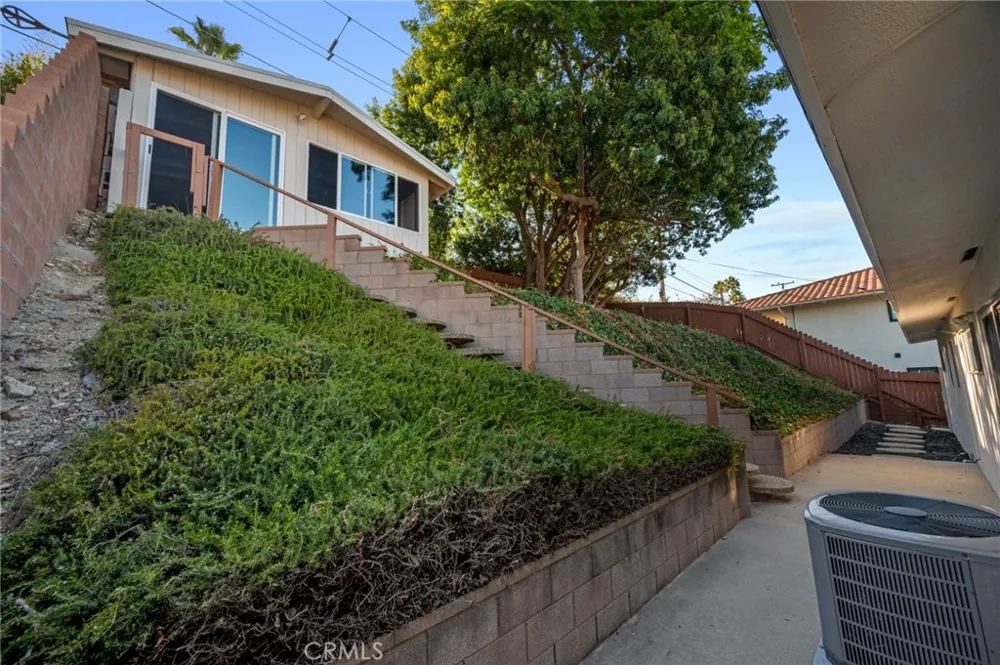 29417 Enrose Avenue Rancho Palos Verdes, CA 90275