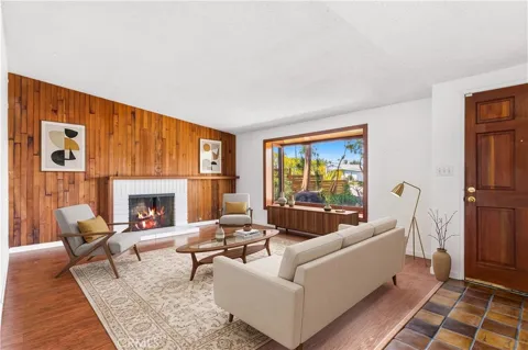 17408 Walnut