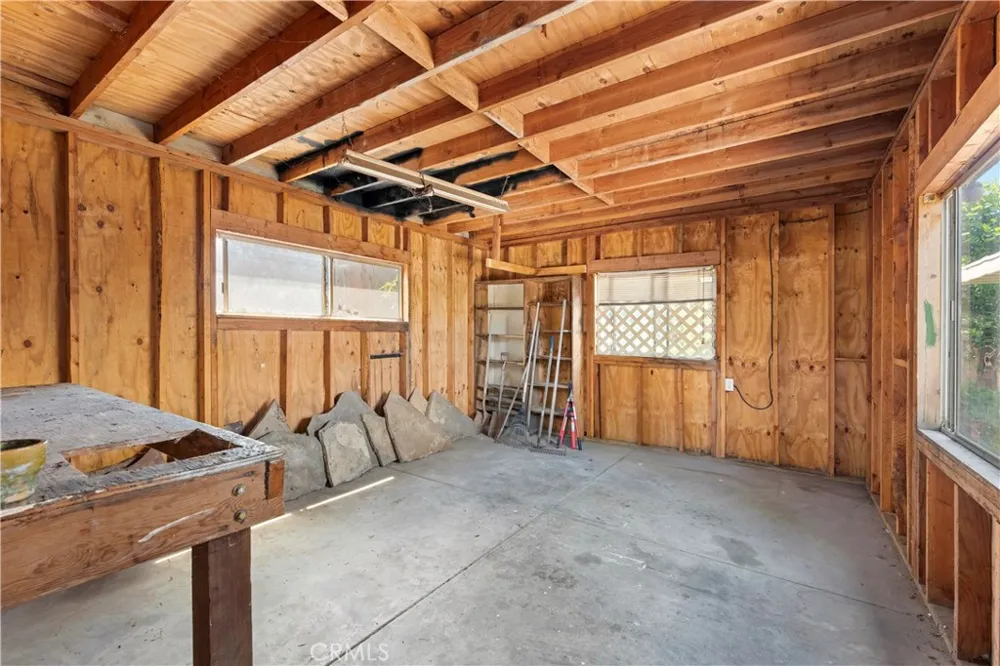 17408 Walnut Fountain Valley, CA 92708