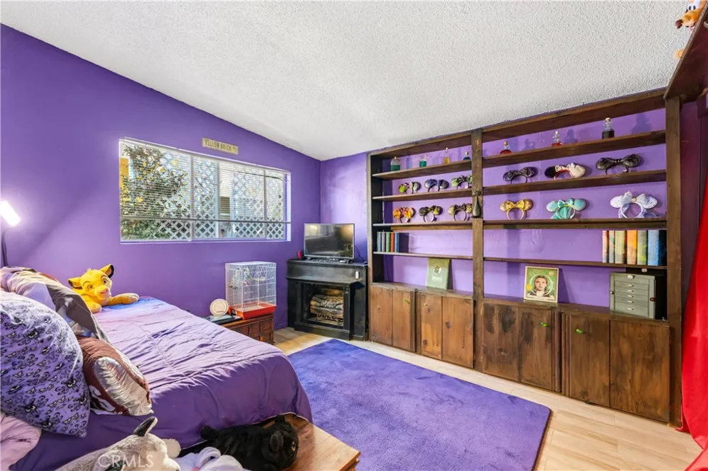 17408 Walnut Fountain Valley, CA 92708