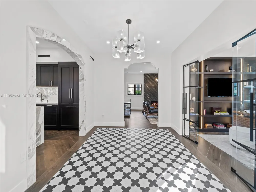 1236 Obispo Ave Coral Gables, FL 33134