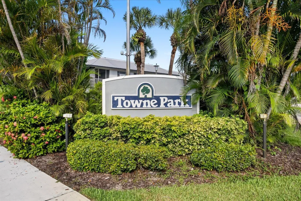 801 SE Central Parkway #14 Stuart, FL 34994