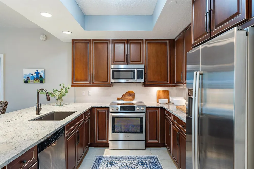 814 BAY COLONY DRIVE S Juno Beach, FL 33408