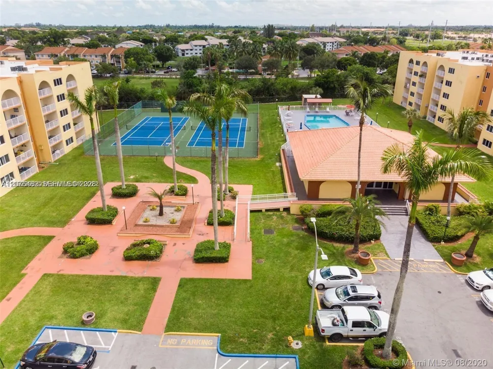 7010 NW 186th St #5-506 Hialeah, FL 33015