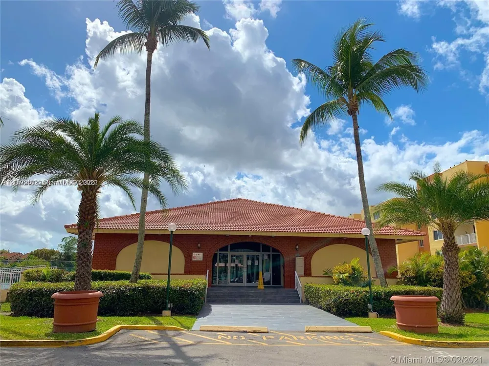 7010 NW 186th St #5-506 Hialeah, FL 33015