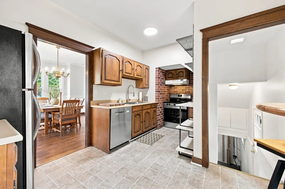 1510 Dorothea Road Berkley City, MI 48072
