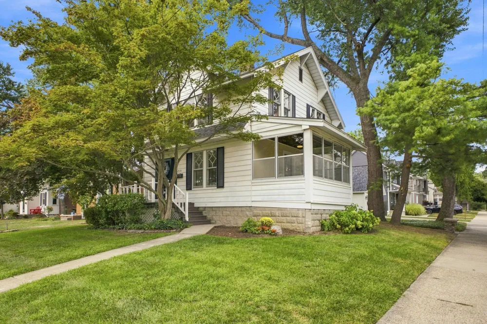 1510 Dorothea Road Berkley City, MI 48072