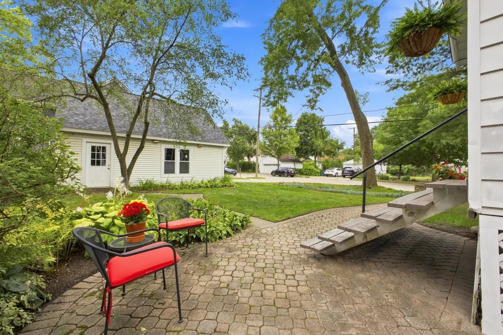 1510 Dorothea Road Berkley City, MI 48072