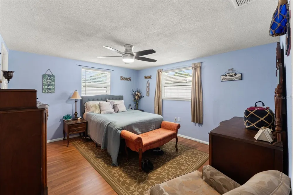 9135 HERMITAGE LANE Port Richey, FL 34668
