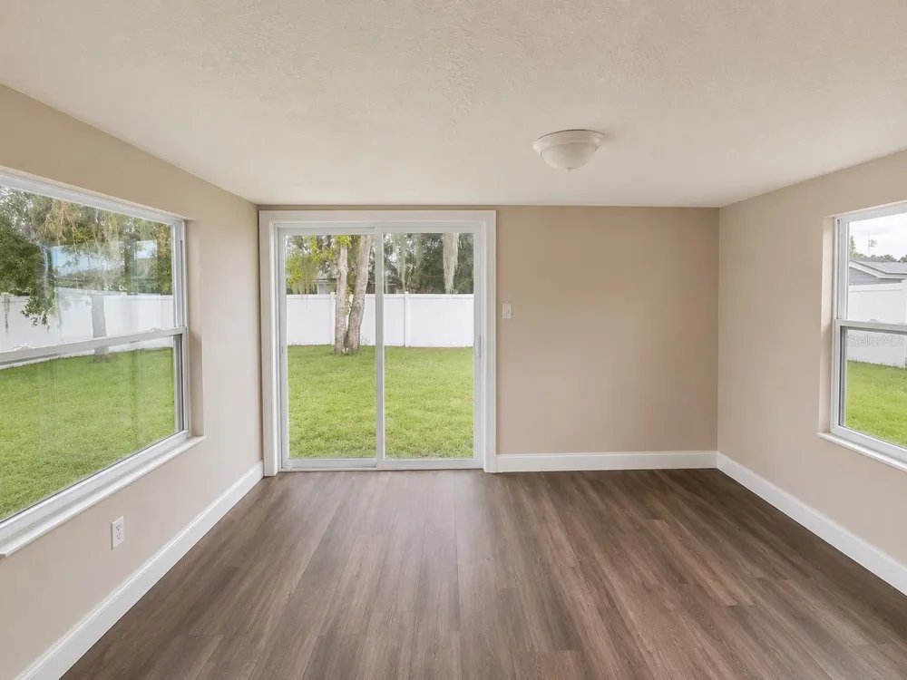 326 COLONADE COURT Kissimmee, FL 34758