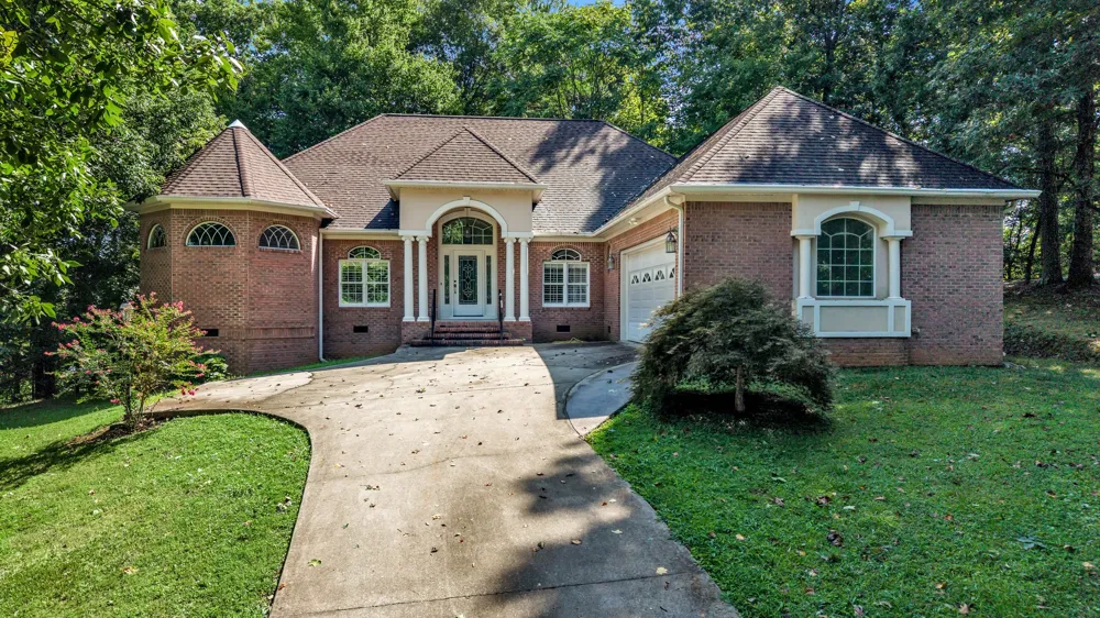 345 King Ridge Dr NW Cleveland, TN 37312