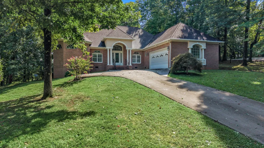 345 King Ridge Dr NW Cleveland, TN 37312