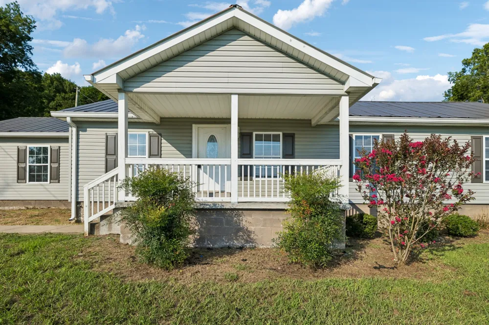 2323 Spring Creek Rd Lebanon, TN 37087