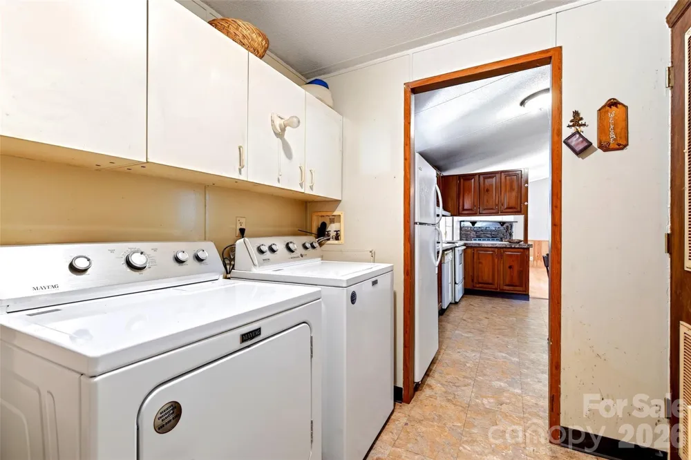 967 Moffitt Hill Road Old Fort, NC 28761
