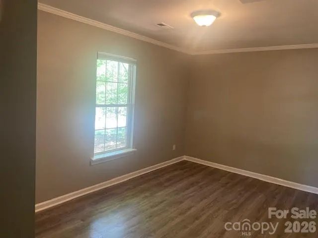 134 Mills Valley Drive Mooresville, NC 28117