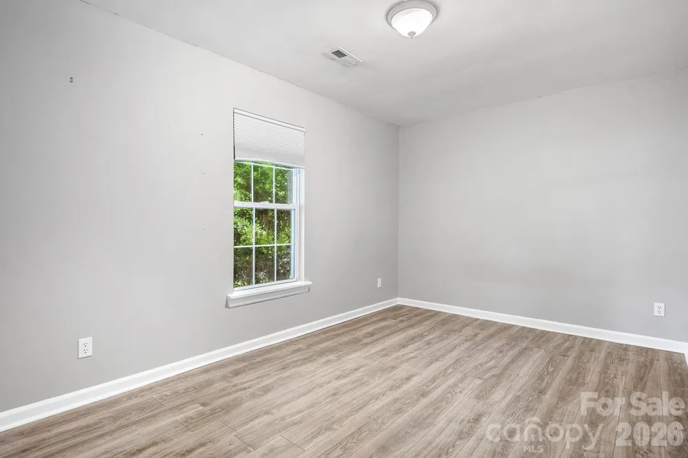 134 Mills Valley Drive Mooresville, NC 28117