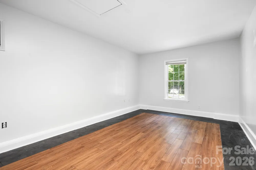 134 Mills Valley Drive Mooresville, NC 28117