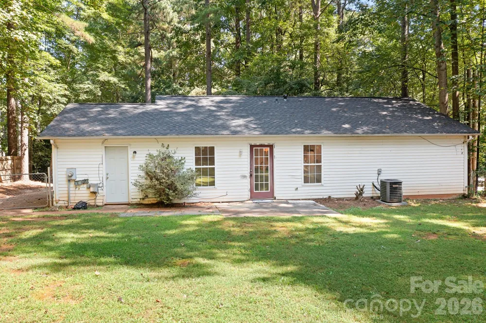 134 Mills Valley Drive Mooresville, NC 28117