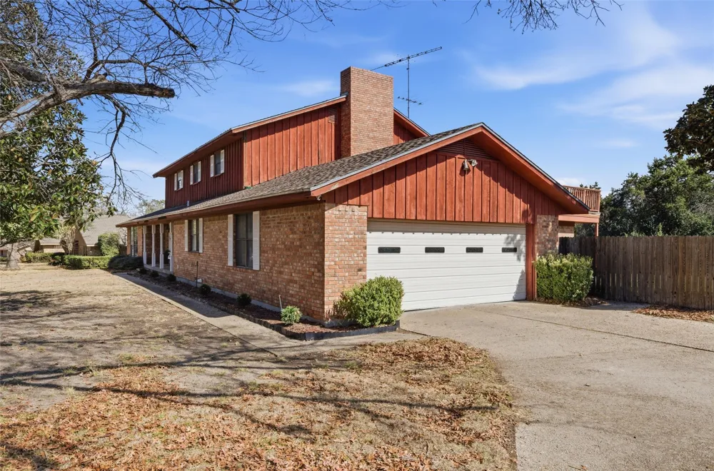 2210 White Street Clifton, TX 76634