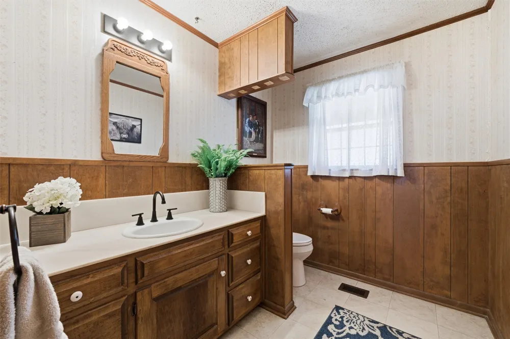 2210 White Street Clifton, TX 76634