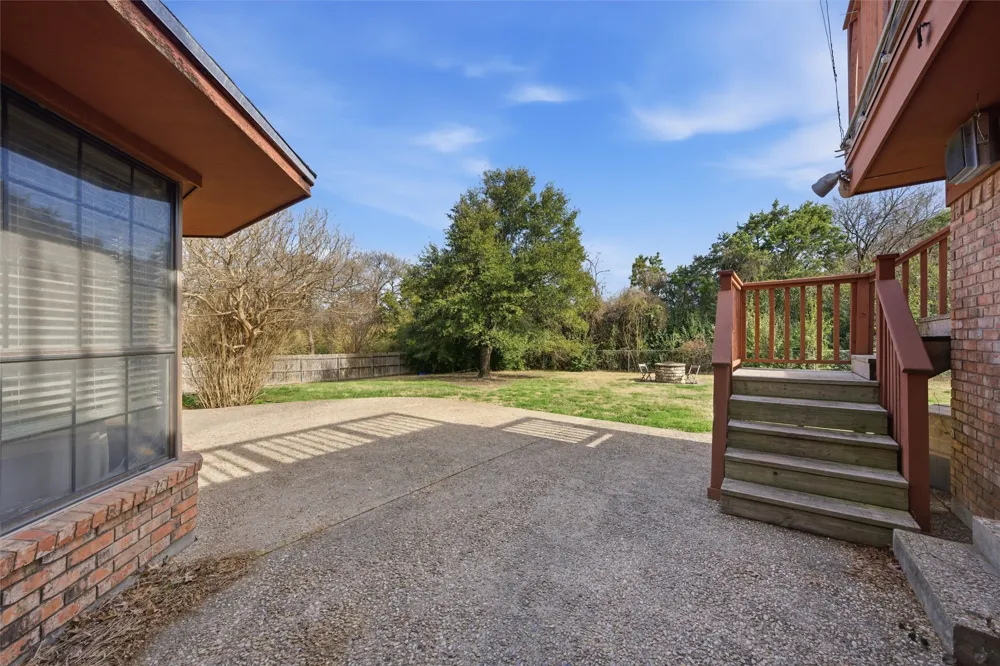2210 White Street Clifton, TX 76634