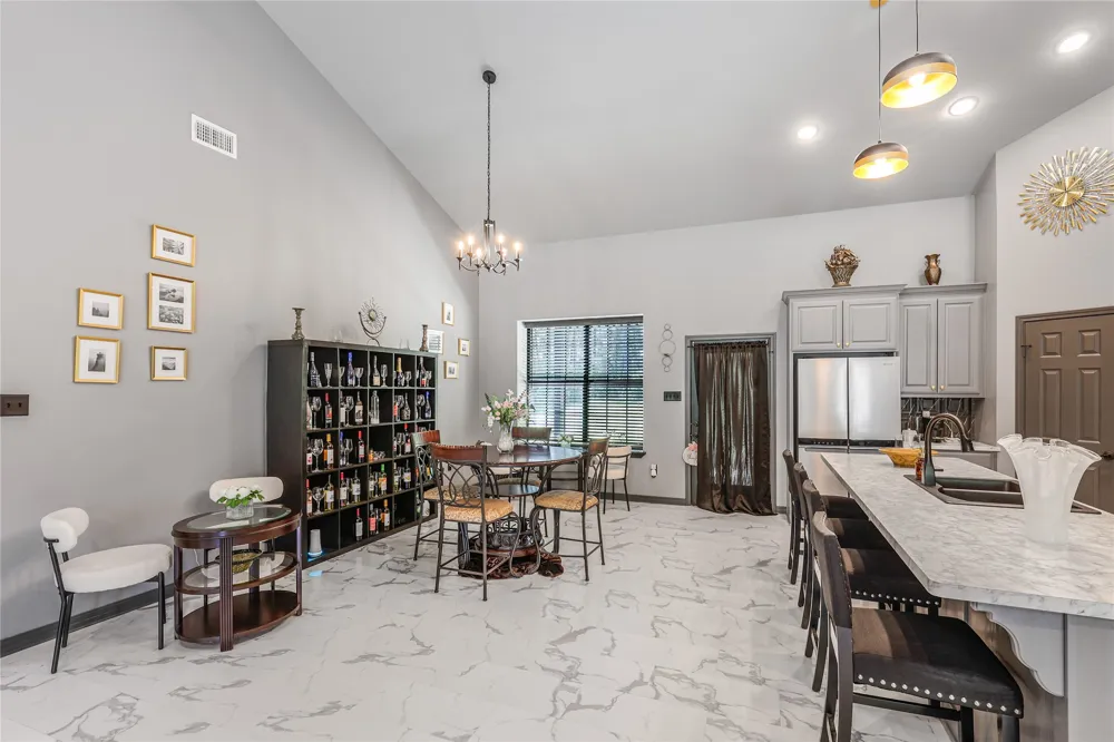 1373 County Road 166 W Overton, TX 75684