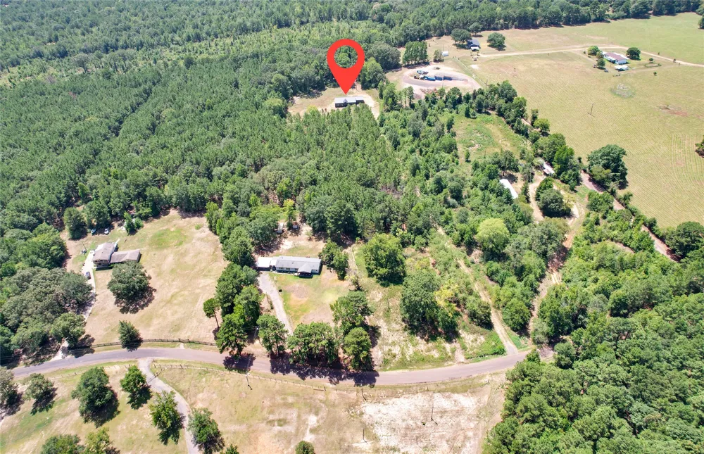 1373 County Road 166 W Overton, TX 75684