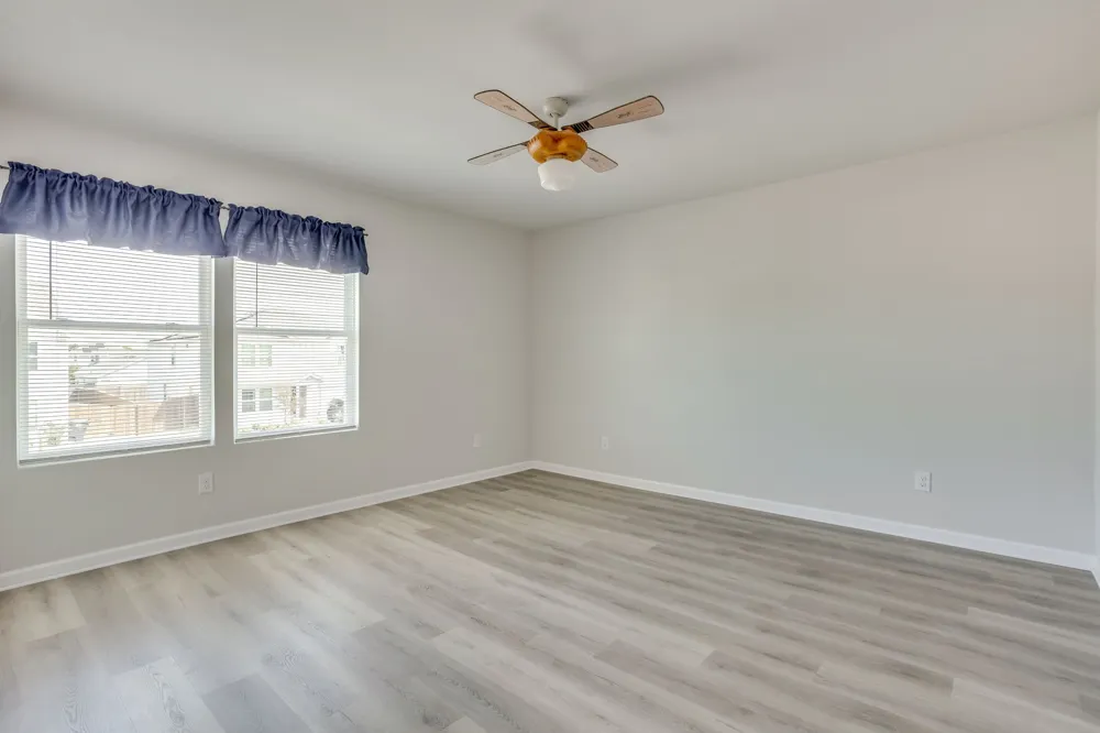 820 Sugartree Drive Cleburne, TX 76031