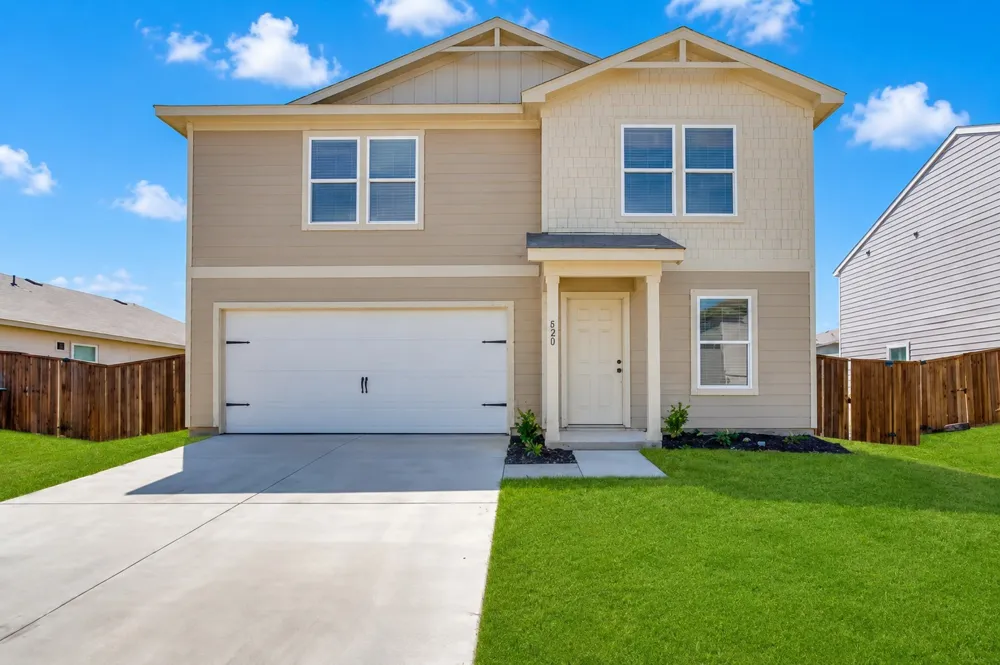 820 Sugartree Drive Cleburne, TX 76031