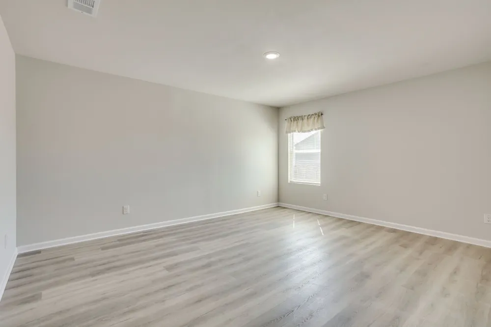 820 Sugartree Drive Cleburne, TX 76031