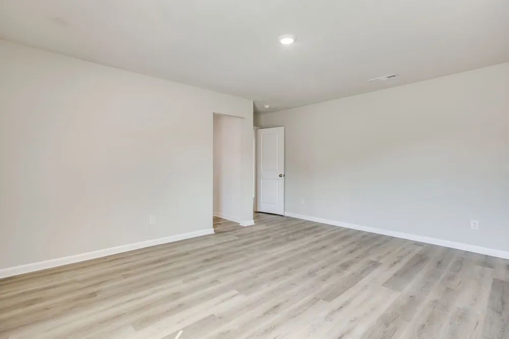 820 Sugartree Drive Cleburne, TX 76031