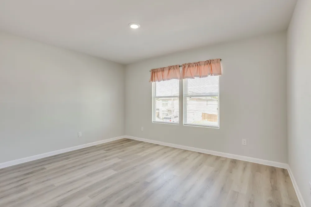 820 Sugartree Drive Cleburne, TX 76031
