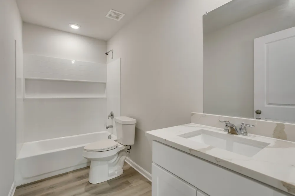 820 Sugartree Drive Cleburne, TX 76031