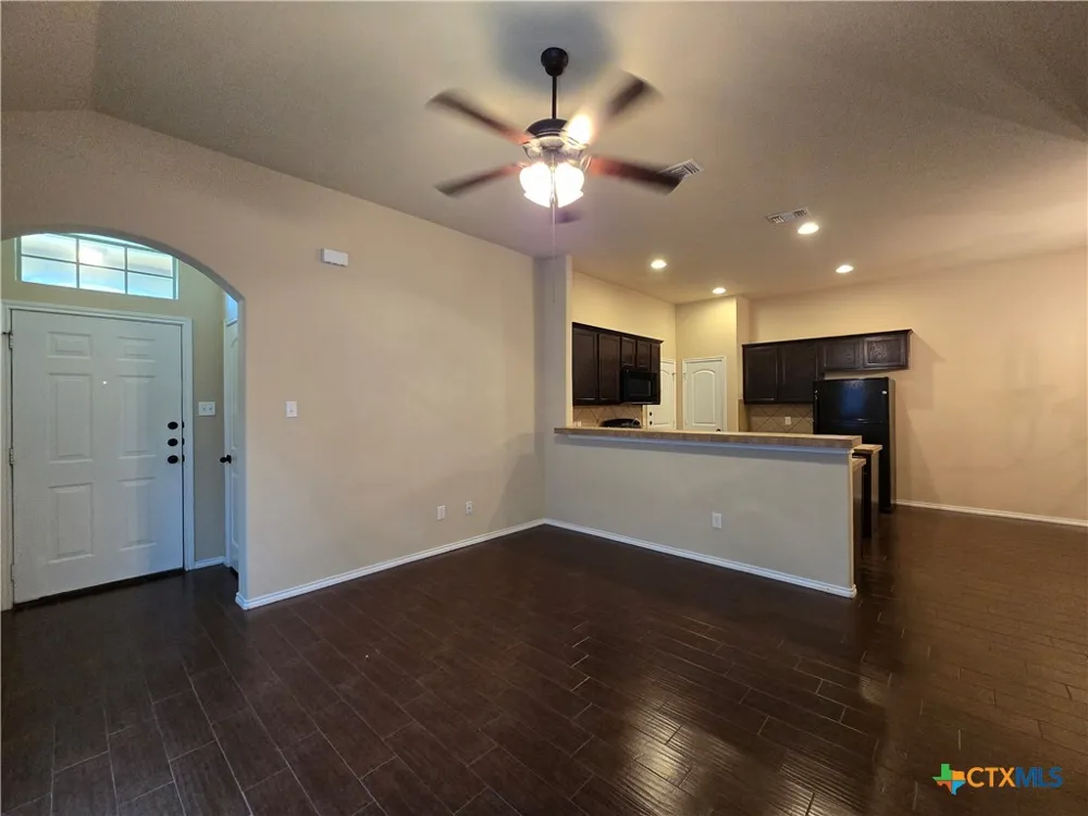 296 Rosalie Drive New Braunfels, TX 78130
