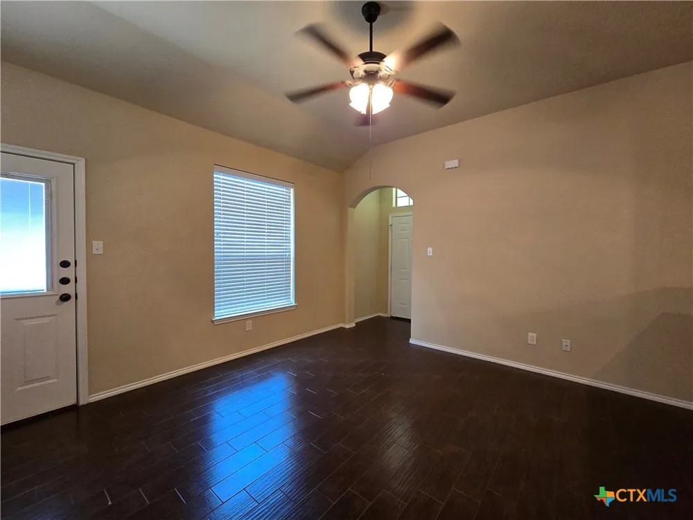 296 Rosalie Drive New Braunfels, TX 78130