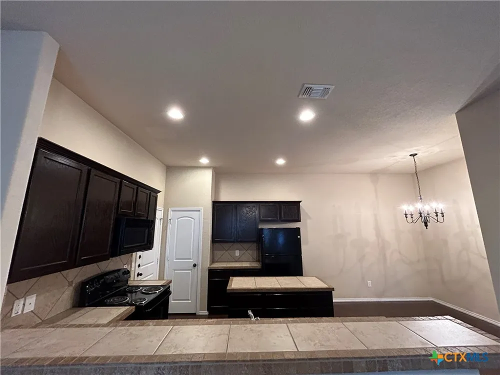 296 Rosalie Drive New Braunfels, TX 78130