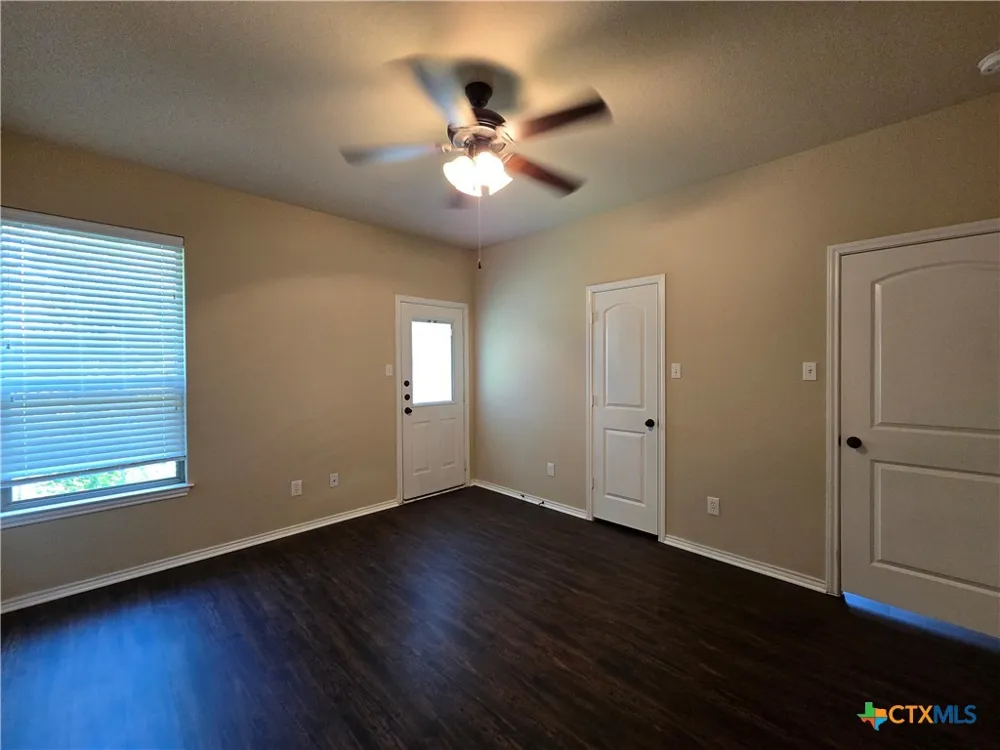296 Rosalie Drive New Braunfels, TX 78130