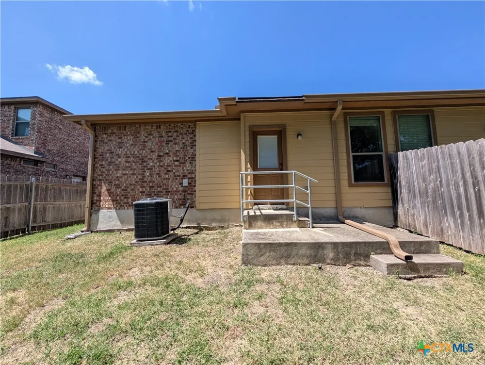 296 Rosalie Drive New Braunfels, TX 78130