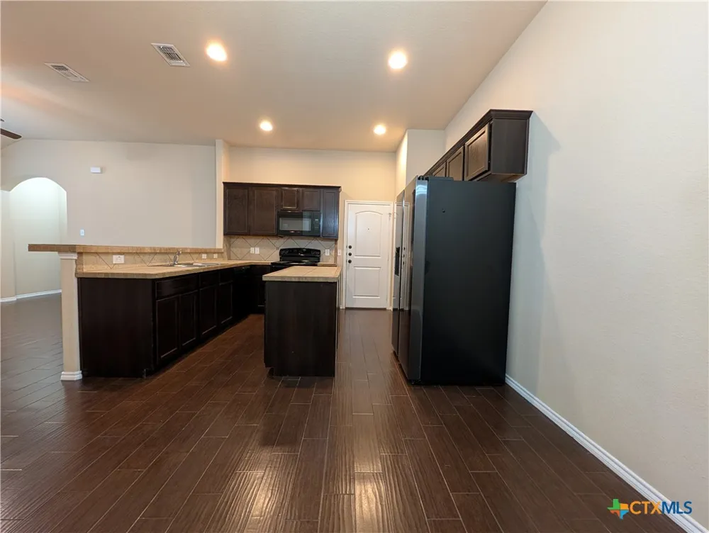 296 Rosalie Drive New Braunfels, TX 78130