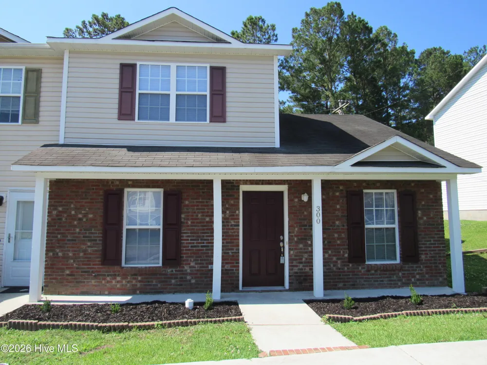300 Meadowbrook Lane Jacksonville, NC 28546
