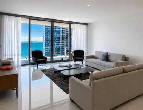 300 Biscayne Blvd Way #4404
