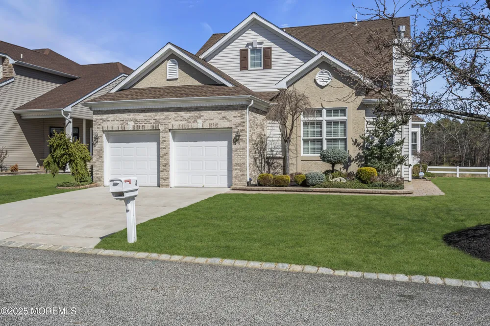 11 Beach Haven Way Waretown, NJ 08758