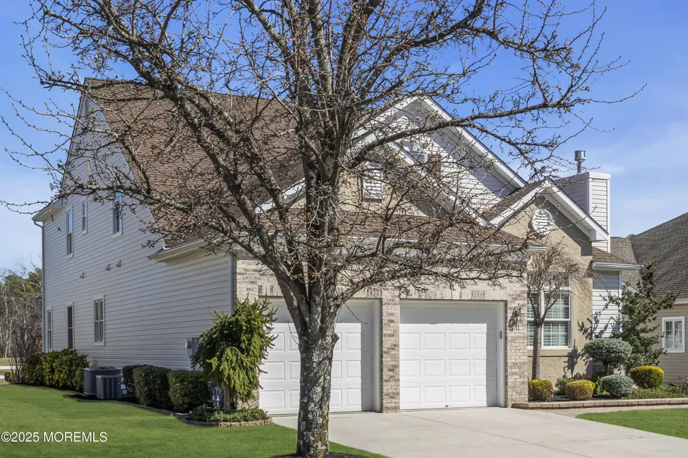 11 Beach Haven Way Waretown, NJ 08758