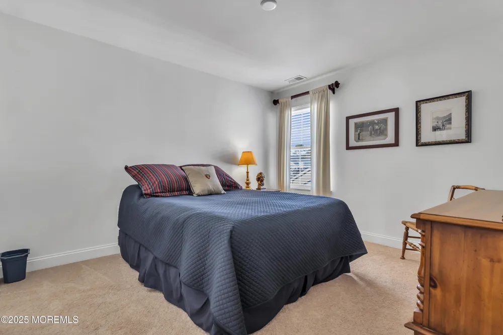 11 Beach Haven Way Waretown, NJ 08758