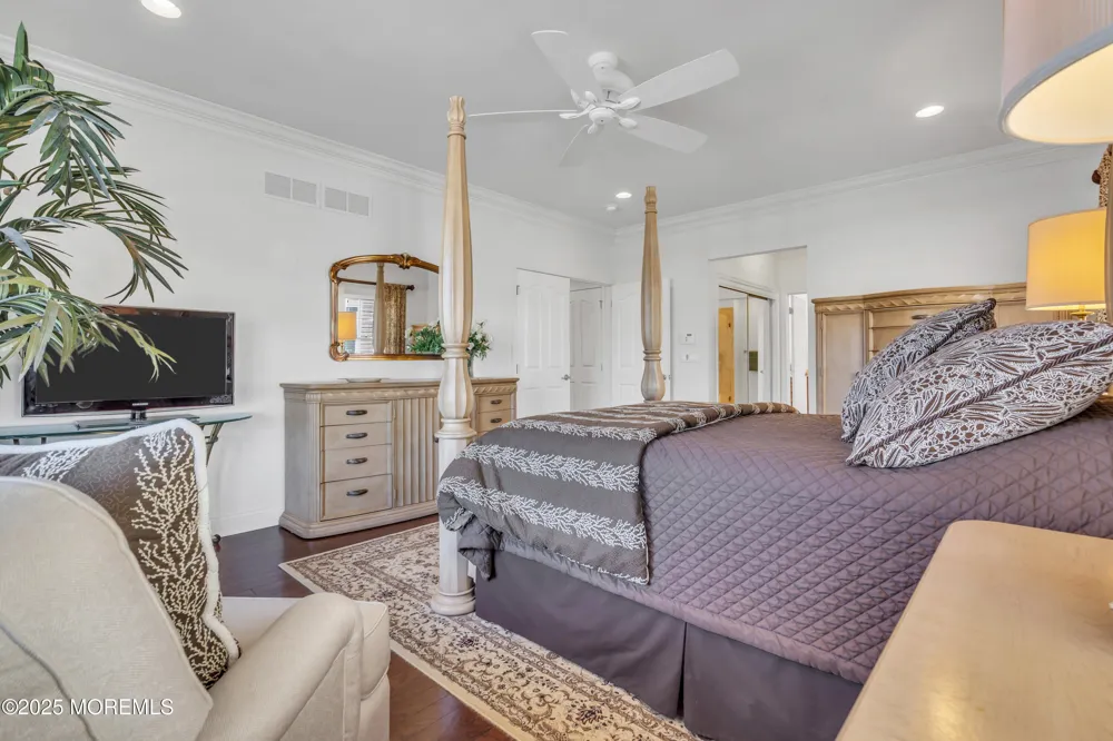 11 Beach Haven Way Waretown, NJ 08758