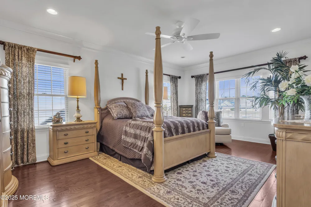 11 Beach Haven Way Waretown, NJ 08758